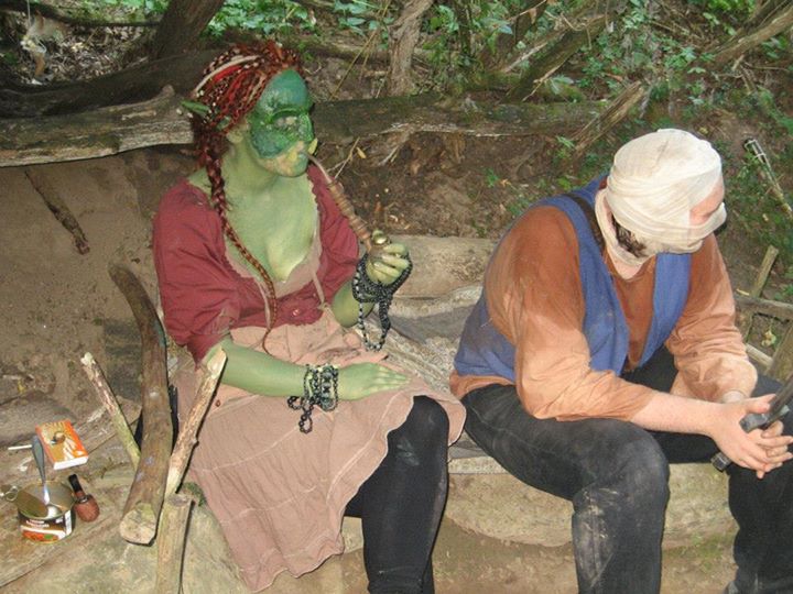 A Warcraft Bartender and Shaman A Warcraft Bartender and Shaman